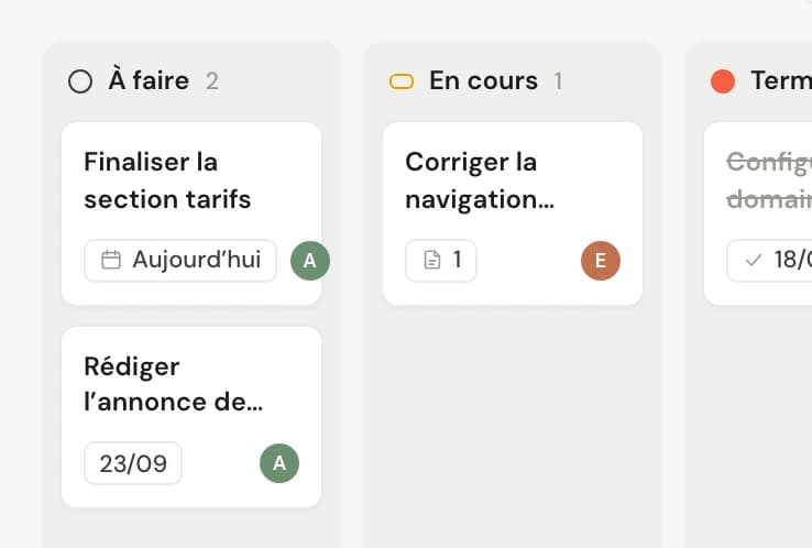Tableau de projet en colonnes À faire, En cours, Terminé